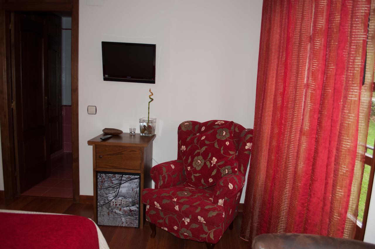 El Mirador De Fuentes Del Narcea Hotell Moncó Rom bilde